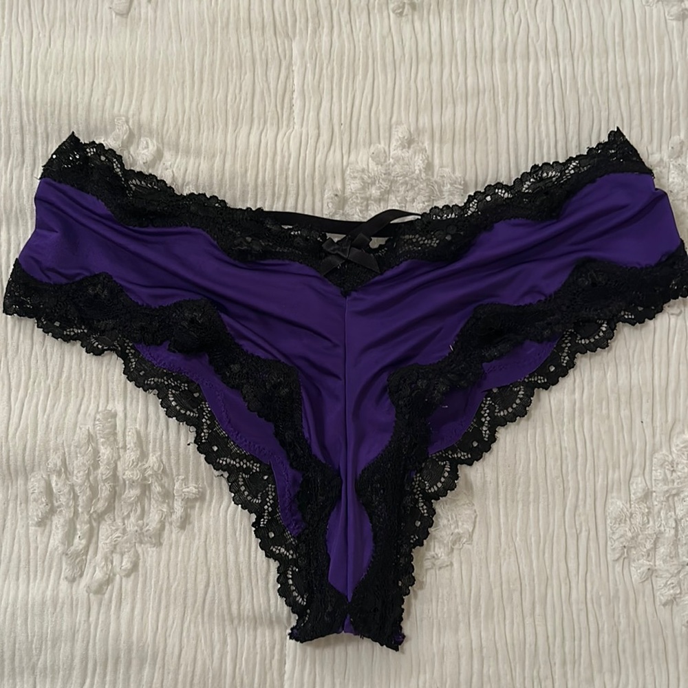 Victoria’s Secret cheeky underwear